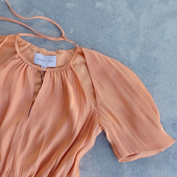 Adelyn Rae Short-Sleeve Cut-Out Smock Dress - Picture 3 of 11